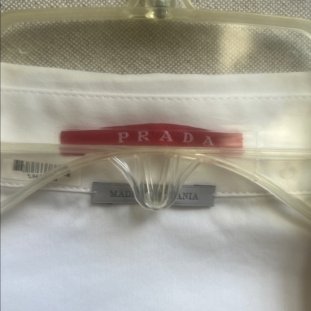 Prada White Shirt with Textured Detail - Picture 5 of 7